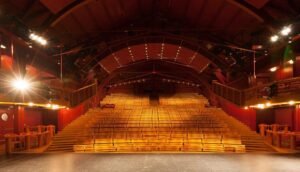 Divadlo na Fidlovacce hlediste