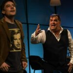 A JE TO VENKU! 8 Divadelni hra A JE TO VENKU v Divadle Radka Brzobohateho 7 1