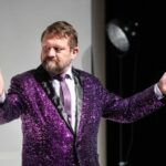 Divadelni hra Bavic v Divadle Bez zabradli 1 1