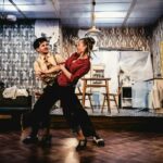 JSEM DOMA, ZLATO! 4 Divadelni hra JSEM DOMA ZLATO v DRB 1 1