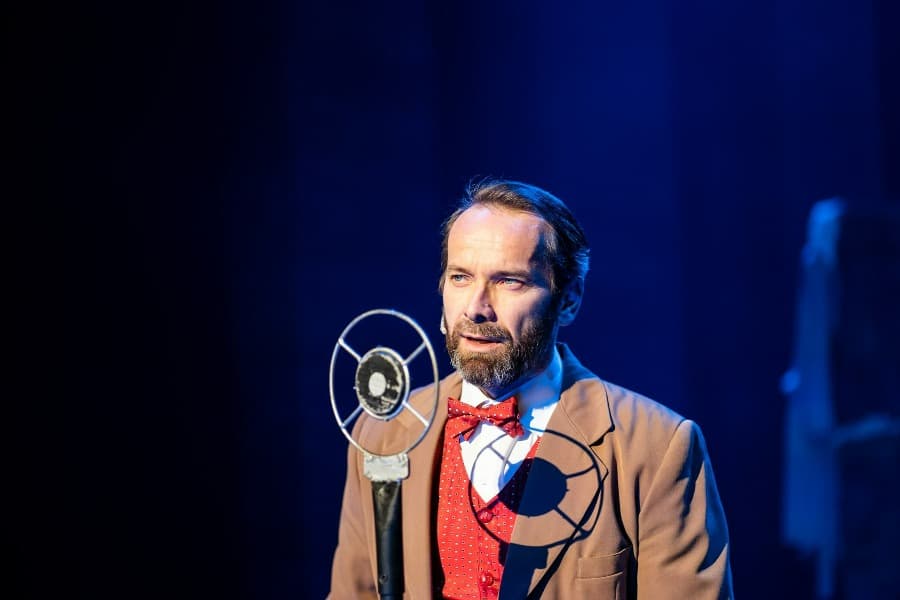 Muzikál Zpívání v dešti