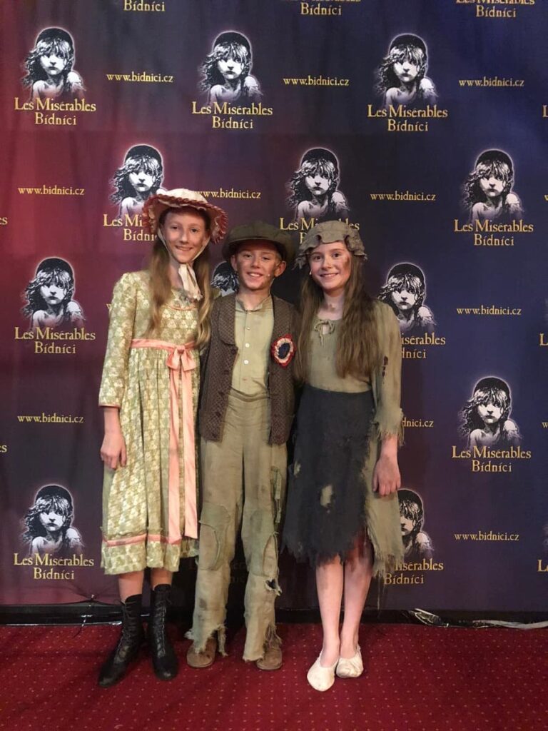 Anezka Hezka Matej Hezky Sofie Petrakova 1