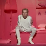 Divadelni hra Dnes vecer ovuluji v Divadle Lucie Bile 8 1